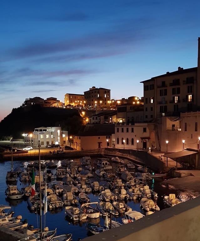 Arcipelago Toscano B&B ปีออมบีโน ภายนอก รูปภาพ